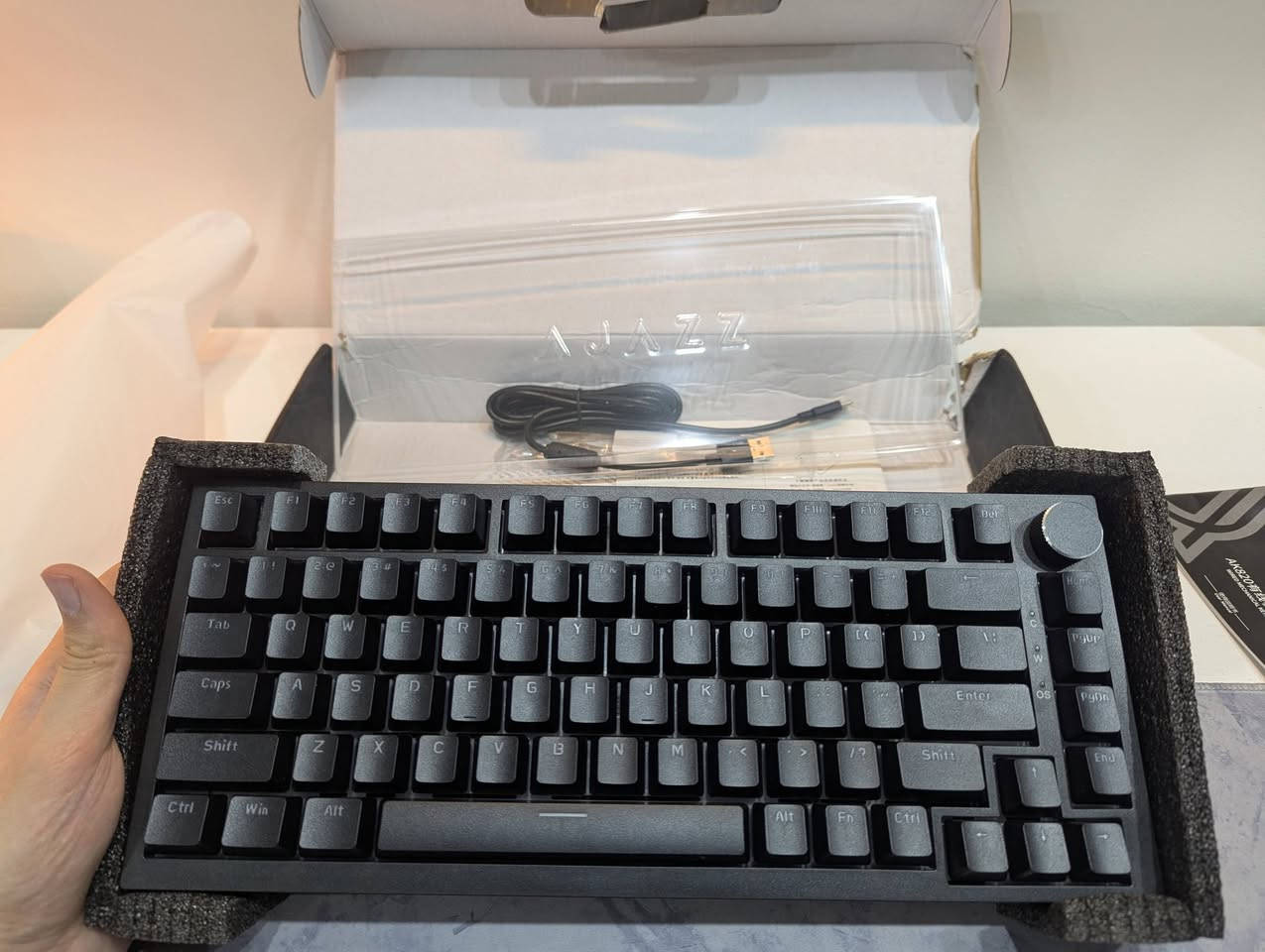 السلام عليكم 
متوفر كيبوردات للبيع ومبرد هوائي المكان كركوك توصيل متوفر 
كيبورد Ajazz ak820 السعر 30 الف جديد
كيبورد attak shrrk x68he السعر 40 الف 
كيبورد k500  جديد
المبرد الهوائي deep cool ak500s digtal wh السعر 40 الف بي شاشة عرض حراره جديد فقط كارتون مفتوح


**إذا كنت صاحب هذا الإعلان وتريد حذفه لأي سبب، رجاءا أرسل رسالة إلى الدعم الفني**