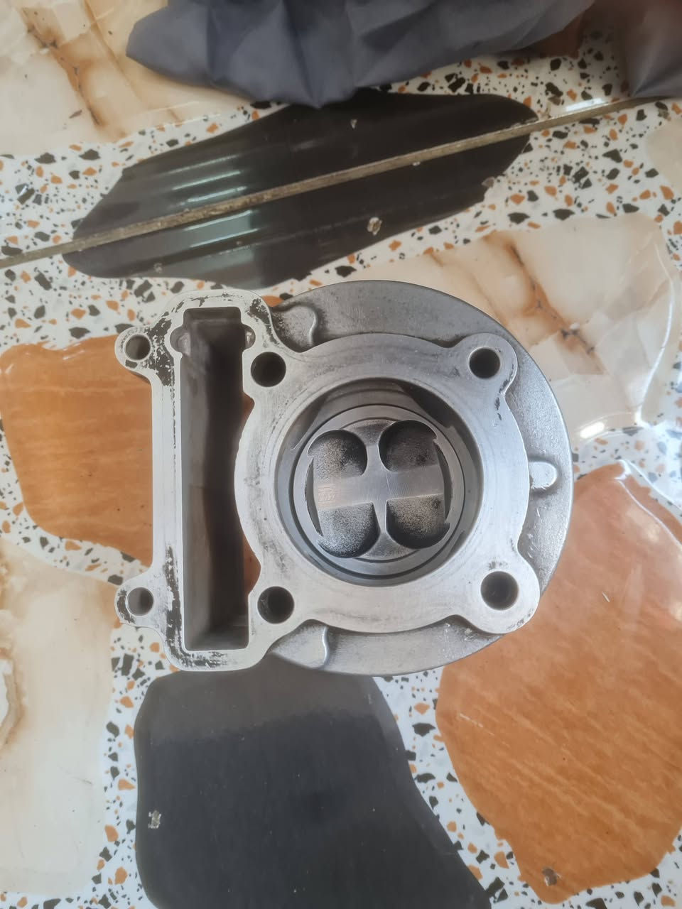 سلام عليكم غراض تزويد رياضي اصلي
1ـ بوشة هي و بستم سكنس فحل رياضي 5. 58 شرط شلعة و معدل مال تفصيح يعني اصلي مو تجاري سعر 50 الف قفل
2ـ دبلات خلفية رياضي ام بطل غاز لسكنس عام و ثعلب و جي تي ار و 120 عام سعر زوج 40 قفل
3ـ صنية رياضية وزن ثقيل سعر 30 و بيها مجال 
4ـ كابريتة قفاز حجم 30 شرط شلعة و معدل شرط ياباني اصلي سعرها 75 و بيها مجال 
5ـ مري رياضي وزن ثقيل 30 و بيها مجال 
6ـ يداد رياضي وزن ثقيل اصلي 35 و بيها مجال 
7ـ جاملغ رياضي وزن ثقيل سعر 15 قفل
8ـ اشاير رياضي 10 قفل
9ـ صندوك درلفري 25 قفل
مكاني بغداد شعلة او حرية 
***********
