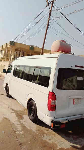 السلام عليكم ورحمه الله وبركاته السياره مكينه حداديه جير اكسنج جاهزه والسعر خاص***********
