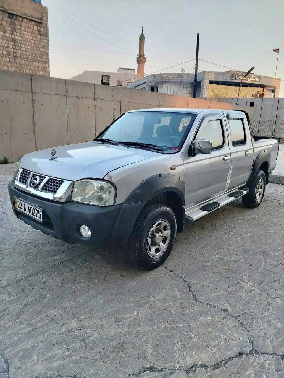 السلام عليكم بيكم للبيع 
نيسان شبوط موديل 2002 
مصبوغه عام 
اثر جراد سياره جاهزه محرك سته سلندر
الرقم اربيل
 جديد كير اوتوماتيك
 تبريد ثلج
سعر 80 وبيه مجال بسيط 
 العنوان :بغداد البلديات
***********
