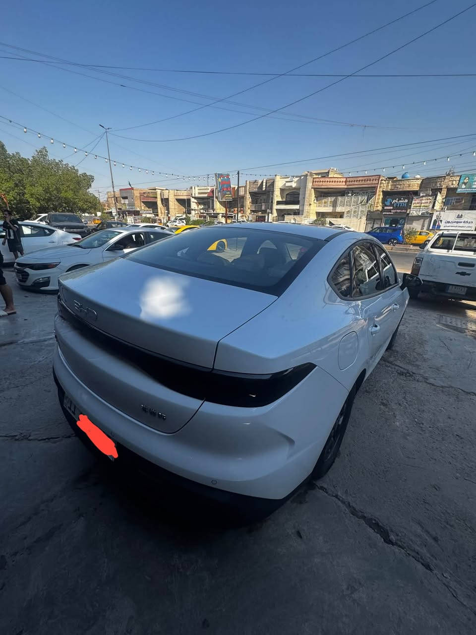 السلام عليكم ورحمه الله
Byd 05 سيل
ماشيه 31 الف تقريبا
15 الف وكسور hev
15 الف وكسور ev

سيارة نظيفة ومعتني بيها دهن درجى اولى ومبدل فلتر الكير بموعده 

الملاحظات الي بيها 
جامتها فطر اثر حصوايه 
الجاملغ الايمن طخه خفيفه جدا يتعدل pdr 
بك لايت المسطرة مكسور شويه وصلحته كامل

السعر 18 ونص وبيها مجال

الرجاء ماجاوب على تعليقات او رسائل شراي اتصل اخليك على راسي 

مكانها بغداد الشعب

***********
