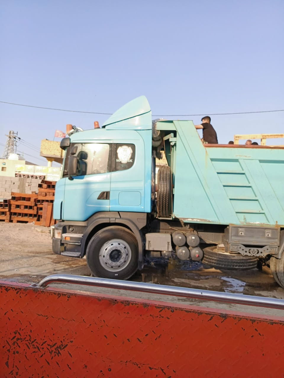 سكانيا البيع 2007 مجموعه ورده خفيفه قماره مكفوله شاصي مكفوله محرك 6نجكسن رقم اربيل  منتهي سعر 320وبيهه مجال  *********** مراوس حسب القناعه
