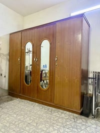 كنتور اربع ابواب صاج عراقي معروض للبيع العنوان العامريه 07718676338