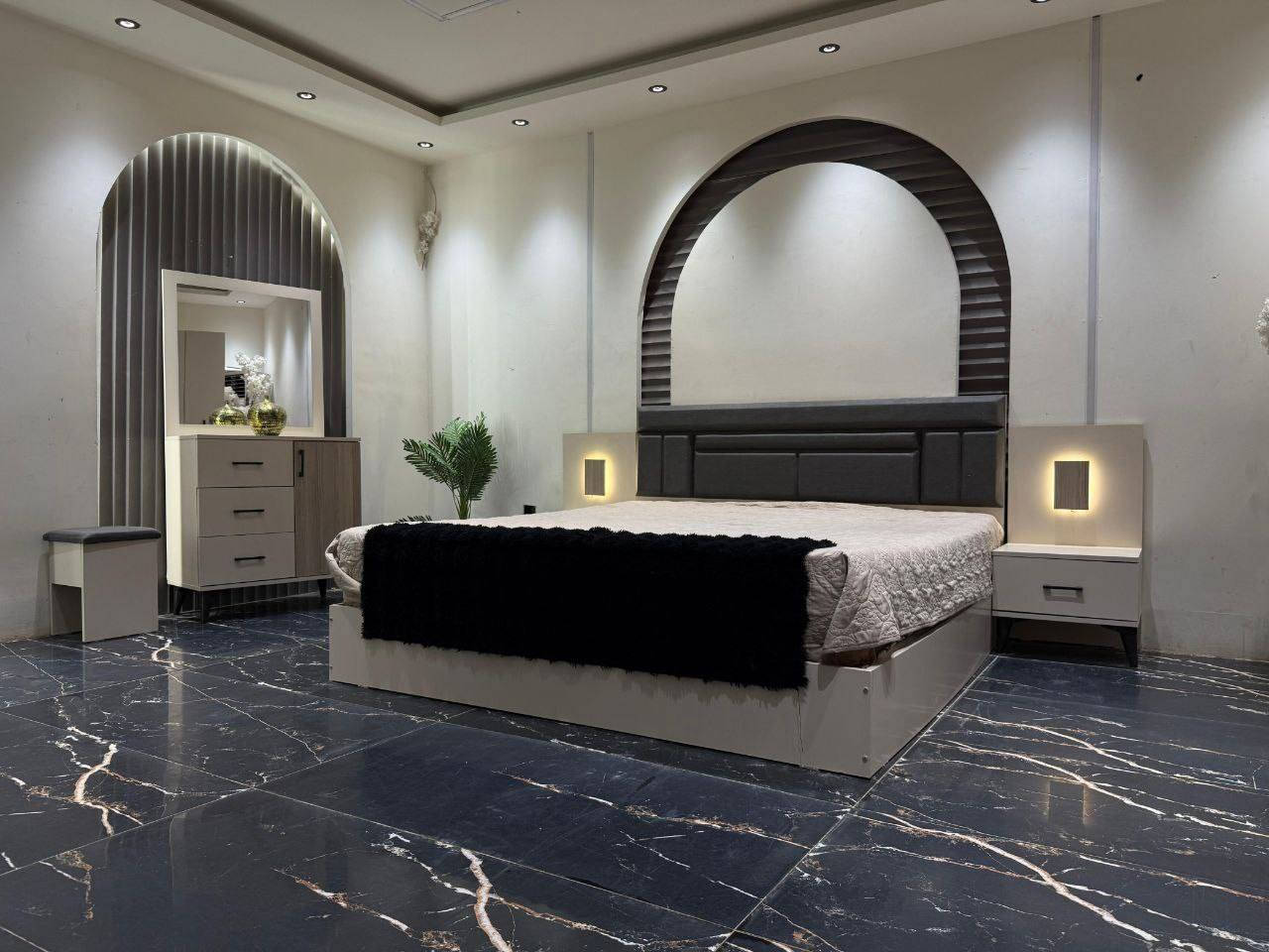 *موديل  اسطوره          الجديد*

❇️كنتور 3 متر
❇️7 قطع         
❇️ برغي  حديد
❇️ شغل ممتاز وأصلي 
  انار بل سرير 
 ✅طابوريه خشب شد 
  
 الاستفسار والحجز خاص❤
توصيل لجميع المحافظات العراق 🇮🇶


**إذا كنت صاحب هذا الإعلان وتريد حذفه لأي سبب، رجاءا أرسل رسالة إلى الدعم الفني**