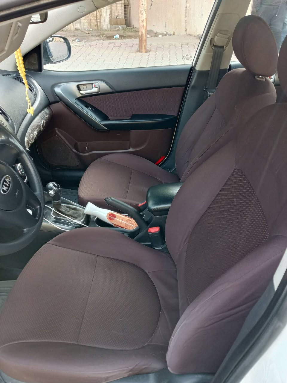 سلام عليكم سياره كيه سيراتو موديل2012خليجي كفاله ماعدا بارد بلباب وشويه يم قبق البانزين ولباقي كفاله عامه سياره علا وضع اشركه رقم صلاح الدين تخويل ثاني يوم ‏‪***********‬‏
