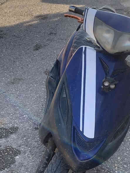 ماكس VS ياباني 

اي عيب ما بي 

سلف هندر كهربائيات كامل شغال 

محرك لا صرف ولا بخار كفرات اي عيب ما بيهم 

سرعه ومعدل شرط سعر ٣٥٠ بي مجال حك الجيه 

أو مراوس شعندك نزل 

رقم ***********
