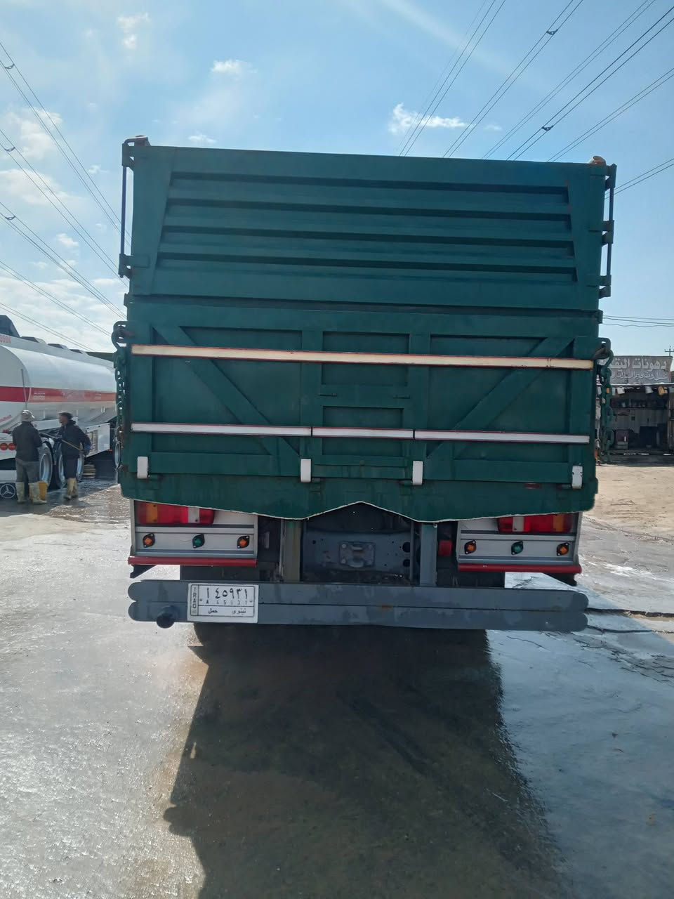 سكاني ١١١ موديل ١٩٧٩
محرك سوبر الكسن وربي 
تايرات جديد رقم نينوى 
***********
***********
