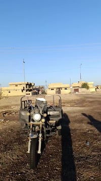 ٢٠١١ • اوراق اصلية • ديوانية