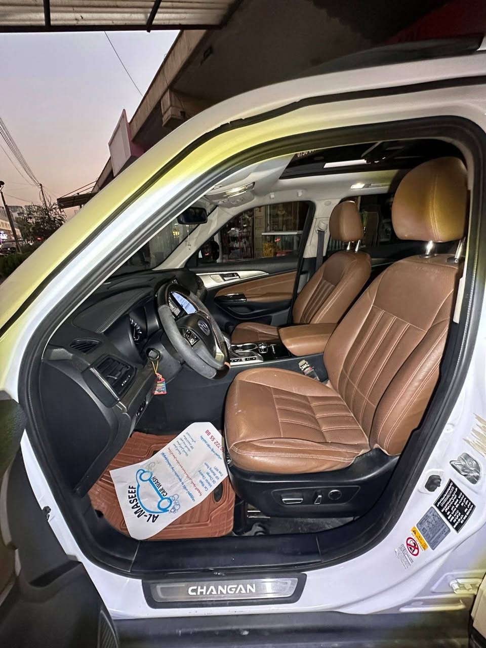 السلام عليكم
شانجان cs95
موديل 2019
2000 توربو
فول مواصفات
بانو راما 
تبريد ٣ قطع
شاشة تيسله
كشن كهرب
كشن جلد 
تشغيل عن بعد 
بعد اكو كثير مواصفات
سيارة بدون ضرر
كيلو متر 105
موقع السيارة اربيل
للستفسار الاتصال ***********
