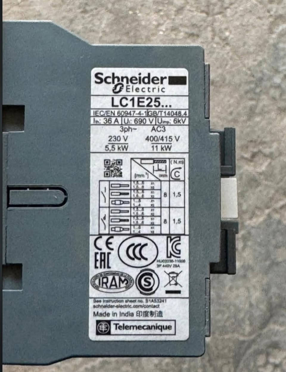 كوندكتر شنايدر أصلي جديد بالباكيت
👈٢٥ /٣٦ أمبير 👈كويل 110 فولت 👉

                               👈٨ ألاف👉
بغداد عكد النصارى 
***********
👈وتوجد خدمه توصيل لكافة ألمحافظات 👉
