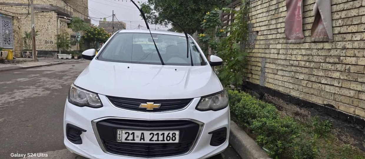 السلام عليكم ورحمة الله وبركاته
للبيع شوفرليت سونك 
موديل 2018 خليجية رقم سليمانية
سياره جديدة بمعنى الكلمة
كير مكينه صدر امامي خلفي جديد
شاشه وكامره خلفيه 
عداد دجتل 
اناره LED
سياره جاهزه من كولشي تحويل ثاني يوم
خليجية كفاله عدى جاملغ الامامي صبغ 
مكان السياره (بغداد) 
السعره 75 وبيها مجال 
للاستفسار ***********
