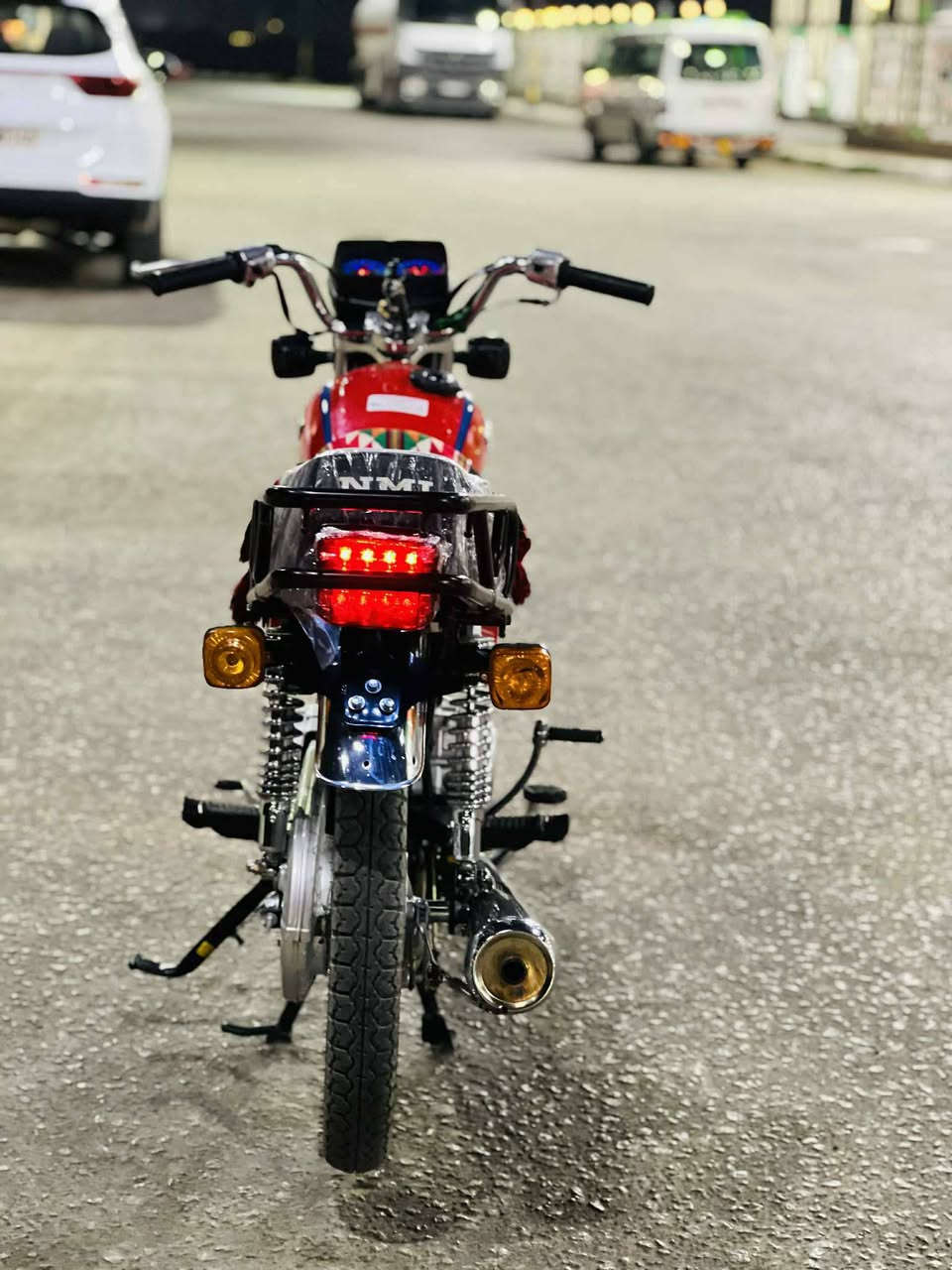 سلام عليكم دراجه شلامجه اصلي اوراق 7اصوالي الدراجه خير من الله مكاني بابل لاسكندريه حصوه 23 والي شراي بيه خير ويدلل والي مو شراي فدوه الي يدخل خاص ويتعبني الدراجه اصوالي شلامجه مو امتياز اوراق 7 متواجد على الفيس وهذه رقمي *********** السعر خاص
