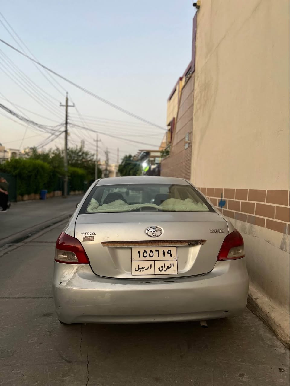 یارس ٢٠٠٨ سلڤەر 70وەرەقە کەمەک مەجال
٥ پارچەی هەیە 
خاوێنە ماڵی دۆستە 
بۆ زانیاری زیاتر پەیوەندی بکە بەم ژ.م *********** أربيل, العراق
