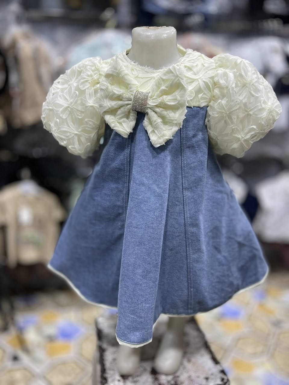 عالم الاطفال ❤️❤️مستلزمات الاطفال ♥️🌙موسم الصيفي 
ملابس العيد بس يمنه 👗فستان بناتي ولا اروع قياس 2-5 سنه 
متوجدين من (8 صباحاً )الى ،(11 مساءً )
يوجد تجهيز كامل للطفل حديث الولاده
الكياته والنزاكه بس يمنه و الاسعار بس يمنه 😎تنويه ❤️يوجد خدمه توصيل لجميع المحافضات


**إذا كنت صاحب هذا الإعلان وتريد حذفه لأي سبب، رجاءا أرسل رسالة إلى الدعم الفني**