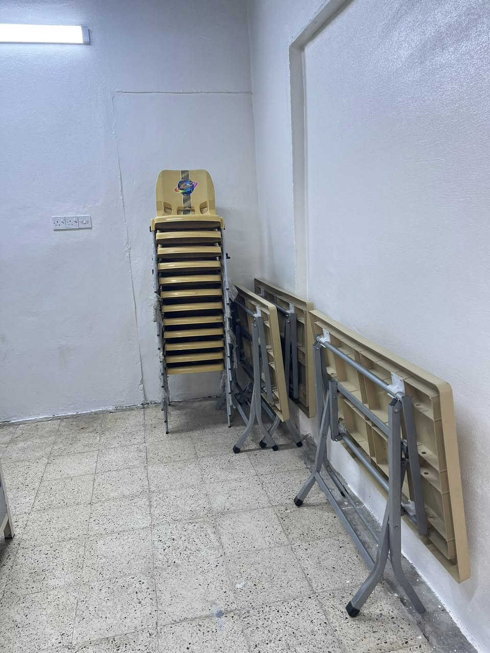 متاح غراض مطعم موصل حي الجزائر
للاستفسار 
***********
***********
