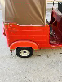 تكتك ١٨للبيع شهر ١١ بغداد  كفاله عامه مابيهه. قطرت معجون    ٤قفل مابيه...