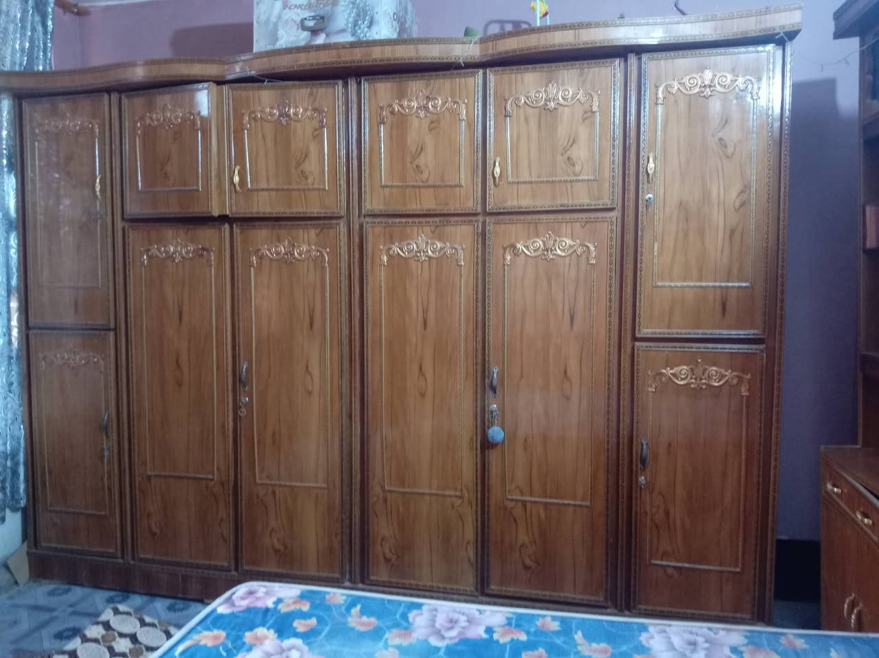 السلام عليكم ورحمة الله وبركاته
غرفه نوم للبيع الاستفسار الاتصال على ***********
***********
