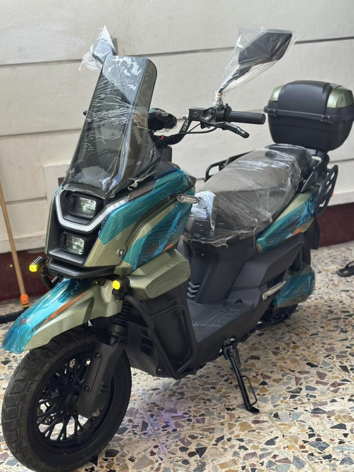 السلام عليكم ماطور شحن أباجي للبيع نوع ماسه موديل 26 ماطور مستعمل قليل جداً 6 بطاريات المصطره مو العاديات شرط تفحص يلا تاخذه بلاتوث دبل إشاره هورن لايت زنون عالي ناصي بك رجوع إلى الخلف ماطور عالي وتاير ١٢ ونص وياه خوذه وجادر سويجات ٢ بصمات ٢ كرتات ٢ سعره ٨٥٠ بي مجال عنوان رمادي تاميم اتصال على رقم ***********
