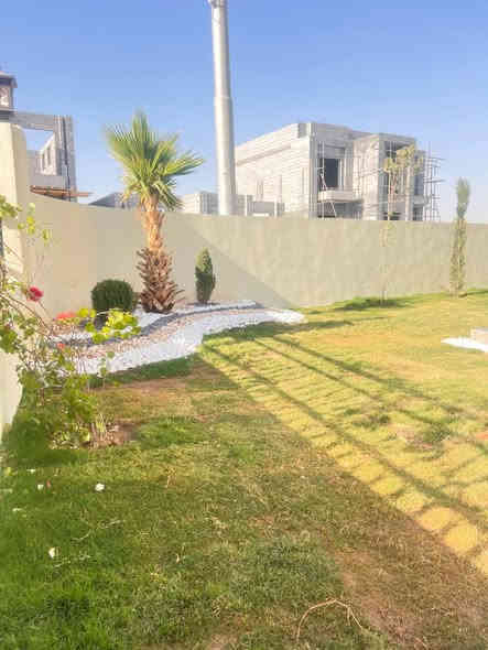 مقدمة 225ورقة فقط
میراج ستی بە دیزاینی نیو کلاسیک و خزمەتگوزارییەکانی دیمەنیکی شاهانەی درووستکردوە
پارک و سەنتەری بازرگانی و بازاڕ و هۆڵی وەرزش و شوێنی وەستانی ئۆتۆمبێل ،
 میراج سیتی بۆ ئاسوودەیی و جوانی و ژیانێکی ئارام دروستکراوە کە شایەنی تۆیە.
.
———————-------------------
مشروع ميراج سيتي بتصميمه نيو كلاسيكي وخدماته ذات الإطلالة الملكية
وفيها حديقة ومركزاً تجارياً وسوقاً وقاعة رياضية وموقف سيارات.
تم إنشاء ميراج سيتي لراحتك وجمالك ولتوفير حياة هادئة تستحقها.
للتواصل 📞
***********
***********
**************
في حال لم يتوافق العقار مع رغبتكم او لم يكن بقدر امكانيتكم زوروا موقعنا على تلكرام للتصفح على اكثر عدد من العقارات المتوفرة 
https://t.me/alialmshhadani

#villa #kurdstani #erbil #luxuryvilla #interiordesign #house #realestate #luxury #property #erbil
