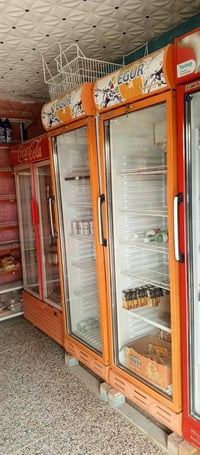 يوجد برادات ايكور تركي عدد 5 عمودي   وكذالك عارضات سطحيه عدد 2  وكذالك...