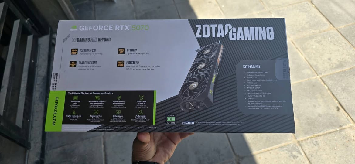 كارت 5070 استخدام شهر واحد خفيف فقط
اتوازيت عليه اشتريته ب 1 و 100 
اري ابيعه ب950 الف 
مكاني بغداد 
***********
لا يوجد توصيل
