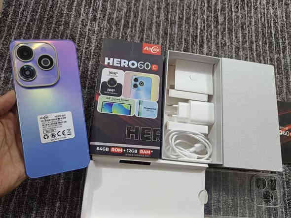 هيرو 60c
شاشة بحجم 6.8 منحنية قليل

ذاكرة 64 كيكا

بطارية 5000 الاف ملي امبير

جديد نظافة 100%100
ملحقات كاملة غير مستخدمة 
السعر 110 الشراي يتصل 
*********** عمارة
