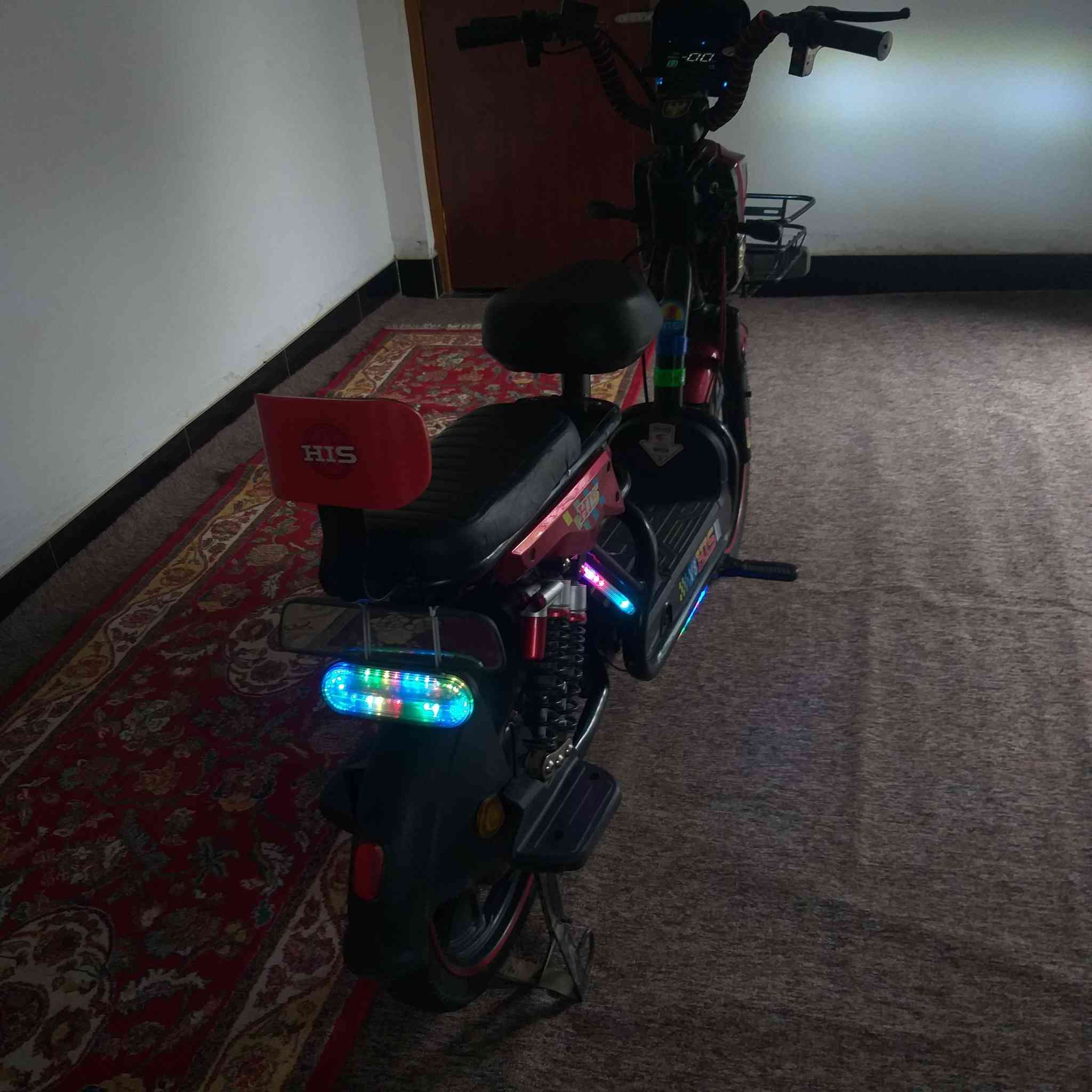 السلام عليكم شحن للبيع شركه HlS الدراجه اي نقص ما بيه بطاريات شركه مستعمله 3 اشهر  السعر 350 مكان واسط صويره


**إذا كنت صاحب هذا الإعلان وتريد حذفه لأي سبب، رجاءا أرسل رسالة إلى الدعم الفني**