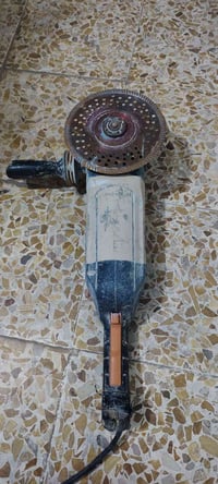 كوسرة كاشي ومرمر للبيع شرط شغالة ونضيفة تواصل على 07511242329