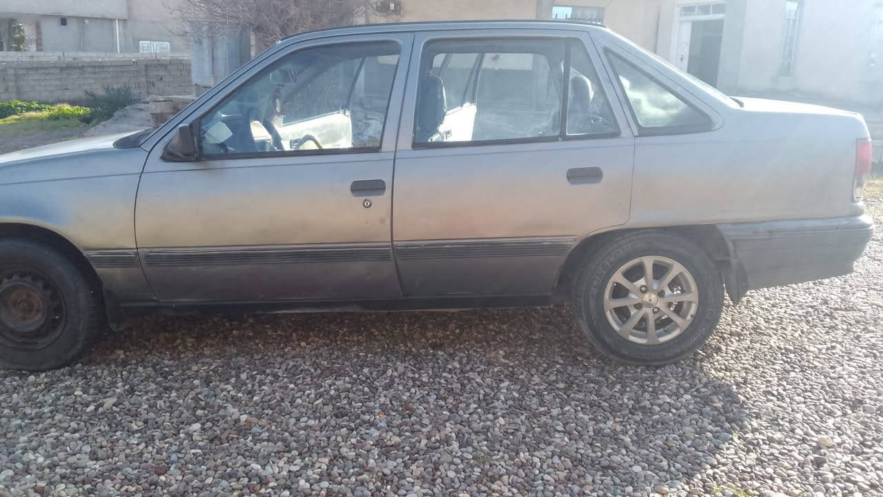 السلام عليكم كاديت للبيع موديل91 حجم16 سنوية الى29 كابون بانزين شرط التحويل ***********
