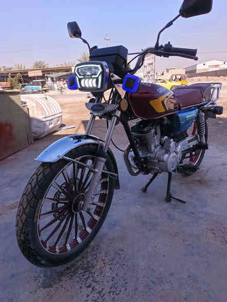 سيفان ٢٤ شكل ال٢٥ مكفوله مكاني صويره كهربائيات كامله اوراق
***********
