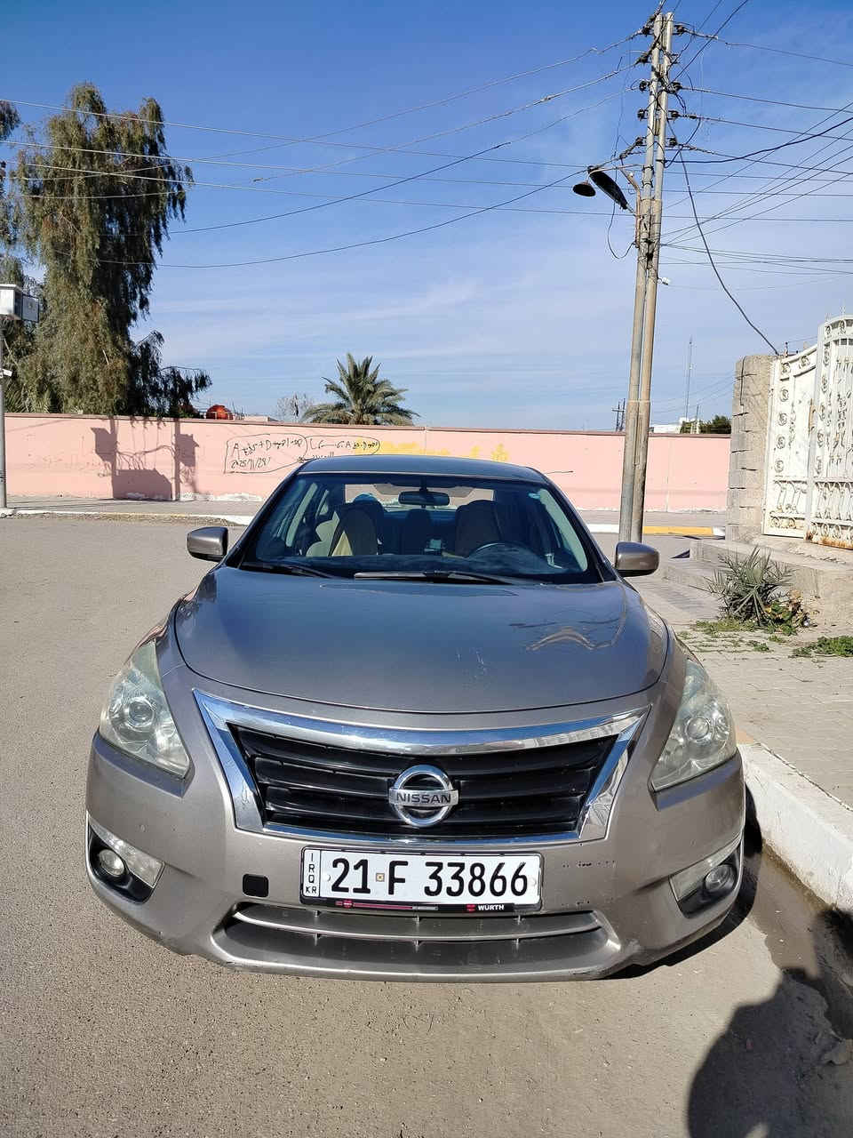 نيسان التما 2015خليجي للبيع او المراوس حسب القناعة
سونار مرفق مع الصور تخم تاير تخم دسكات صدر امامي خلفي نضيف موصفات sv الكير 21 براد تبريد قطعتين  تدفئة  كهربائيات كلها جاهزة رقم سليمانية الجديد سنوية ل29 بسمي السعر (128) بيها مجال بسيط للستفسار مكانها ديالى بعقوبة ***********
