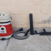 مكنسة كهربائية • للبيع • قابلة للتفاوض