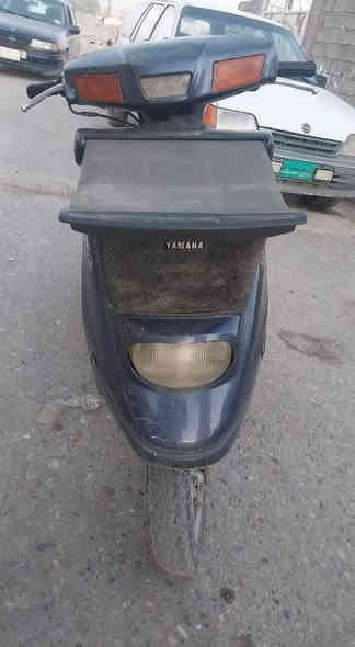 ماطور بزون للبيع شاصي مكسور شرط شلعا ومعدل السعر 125وبي مجال ***********
