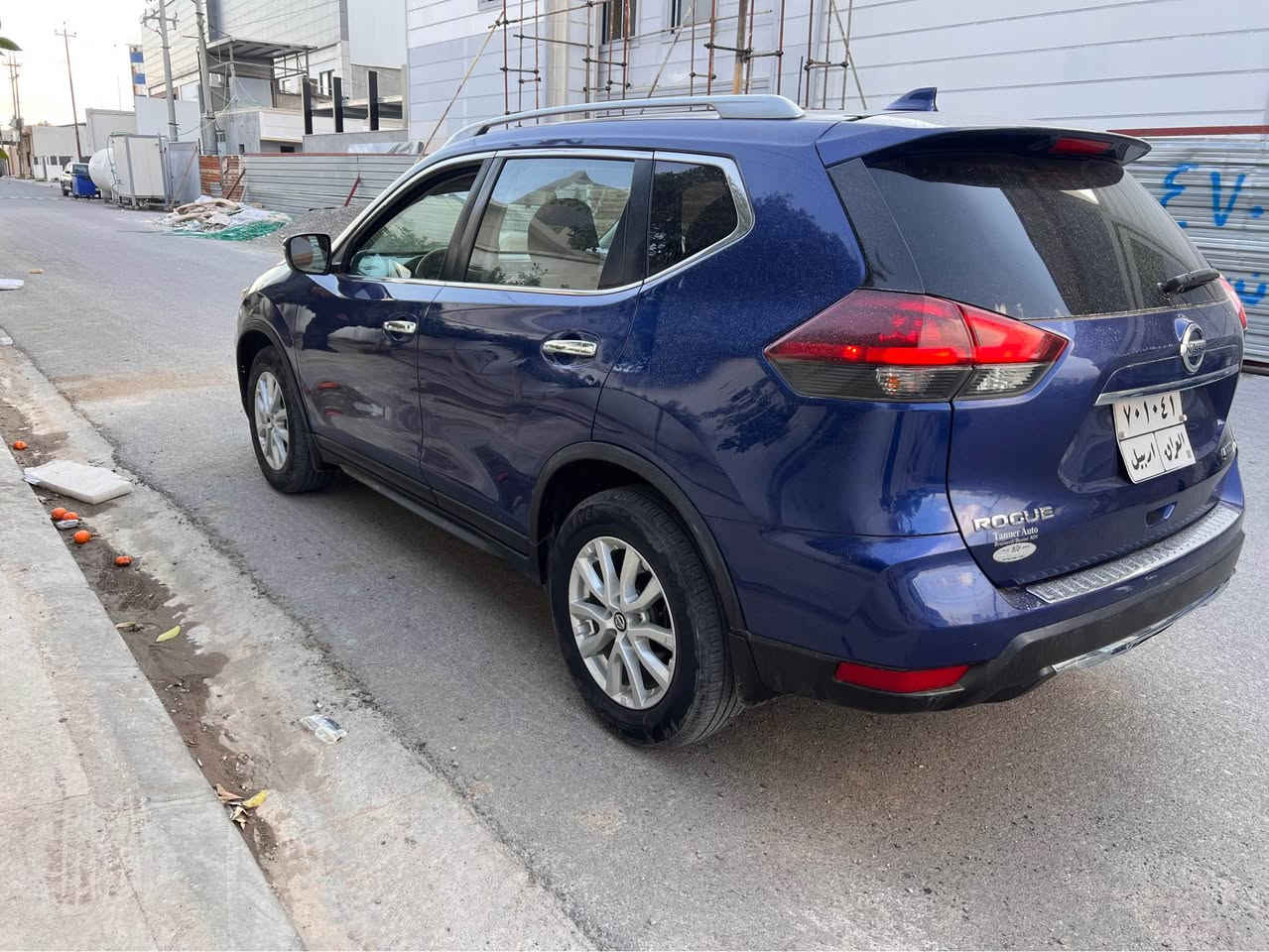 نيسان روك موديل 2020 دبل اكسل بي قطعتين بونيت جاملغ امامي جهت سايق دواخل بس رسعة خفيف بل بدنه كير مكينه شرت سنويه هزه جديد موكان سياره أربيل (***********)سعر مناسب جول سوك ماشي 70 مايل أربيل, العراق
