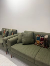 قنفات 2 • زيتوني وخشب • مستعمل 6شهور