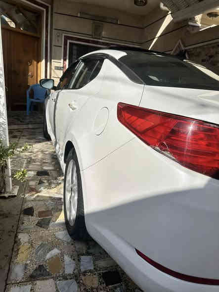 السلام عليكم
اوبتما وارد امريكي مديل11
محرك 2400 
السياره فول مواصفات بنوراما بصمه تشغيل البوب بصمه جنطه فول تحكم ستيرن تدفئه تبريد مقاعد اماميه الخلفي بس تدفئه تبريد قطعتين بيانو خزن ميموري كشنات كهرباء السياره ماشي84 حقيقي شرط الفحص اليساره مصبوغه حزام 
السياره 105وبيها مجال
***********
