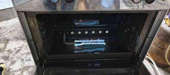 طباخ عشتار شغال كلو فرن كامل نار 🔥زرقه 
السعر 100بي مجال بسيط 
العنوان موصل جانب الايمن  ***********
