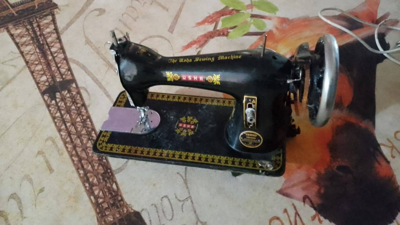 مكينه خياطه البيع جديده السعر 75 وبيه مجال  متواجد خاص


**إذا كنت صاحب هذا الإعلان وتريد حذفه لأي سبب، رجاءا أرسل رسالة إلى الدعم الفني**