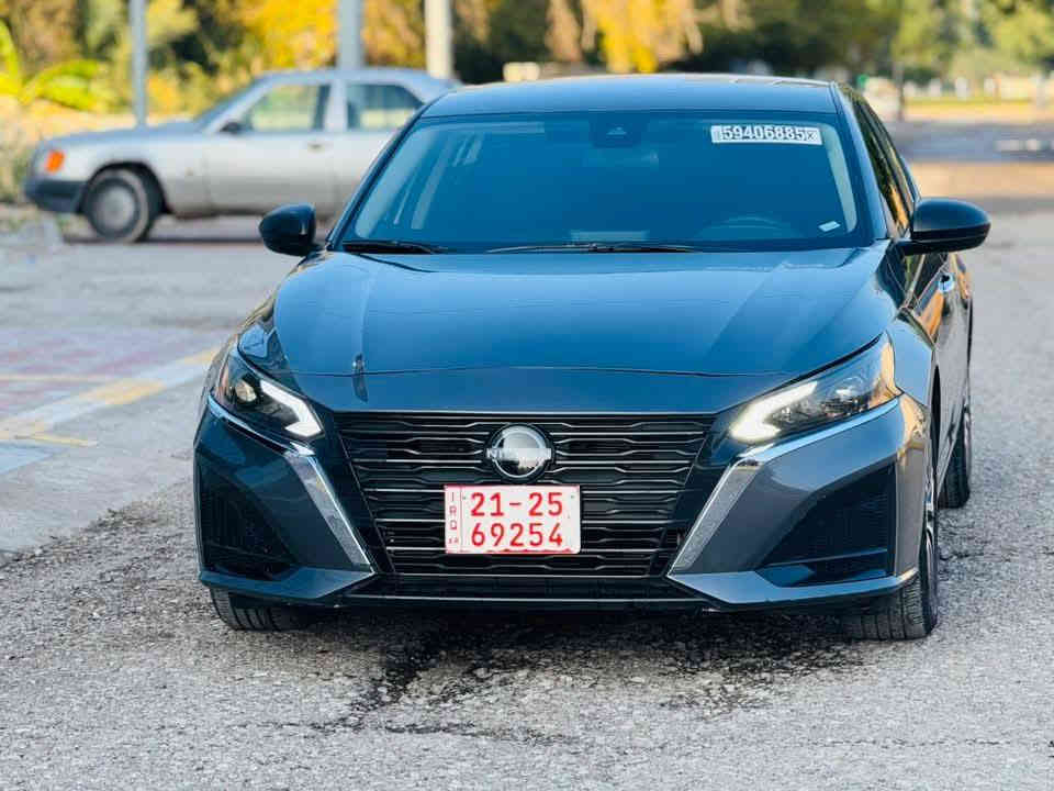 سلام عليكم
- نيسان التيما 2024 فئة SV
-رقم كاتي جديد تترقم شمالي 
-ماشي 35mi
- حادث السياره جاملغ وبونيد صور الضرر السونار داخل المنشور

- حجر بيئة رادارات حتى كتلوكات شركه وياهه كامله مناقصهه برغي باقية على وضع شركة

- سعر  $161
- عنوان السيارة : ديالى / خانقين
- ***********
