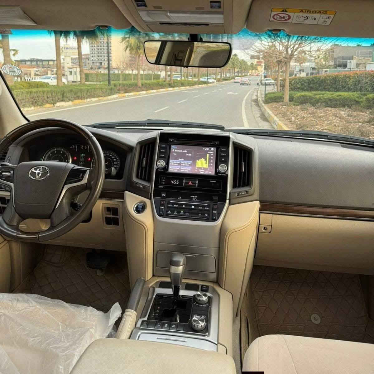 تۆیۆتا لانكدروز 2021 مواسەفات EXR
بي بوياغ 
٧٦ هەزار ڕۆيشتووه
هیچ مەسرەفێکی تێدانیە 
نموونە لە جوانی و پاکی 
هەمو گیانی بەشەرت 

سـعـر : لە کۆمێنت داوابکە ڕاستەوخۆ بۆت دێت 📥 

گێر و مەکیەنەی بەشەرت 
هیچ کێشەیەکی تێدا نییە 

ژمارەی خاوەنەکەی 
***********
