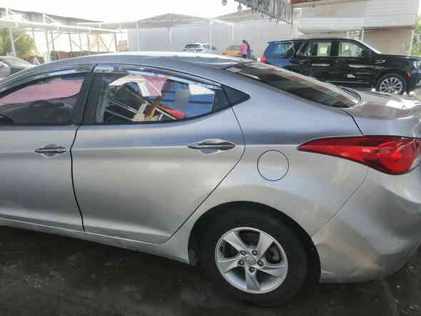 السلام عليكم النترا أدوات ٢٠١٤ كصه جنطه متومه أرقام وسنويه  طبق الأصل شرط الحاسبه جاهزه على اخر حبايه اي نقص مابيه *********** السعر ٤٨ بيه مجال
