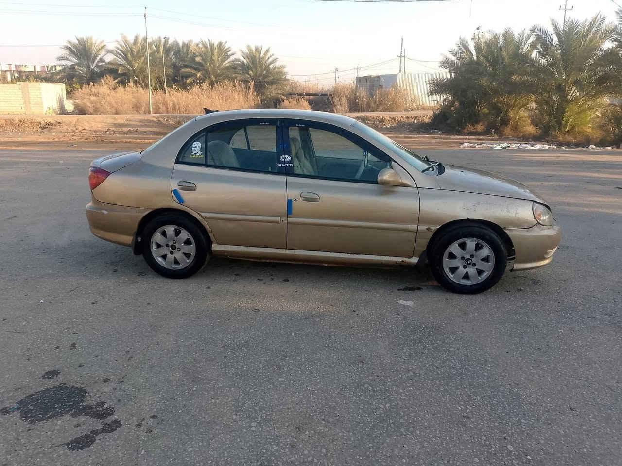 سلام عليكم كيا ريو موديل 2000 كفاله من حداديه خلفيه اماميه كير ومحرك تتفئه وتبريد غرفه جديده سياره خير من الله عدادات شغاله اليتات كلها شغاله سياره مابيها اي نقص مكاني بابل الحله ناحية النيل سعر 30وبيها مجال متواجد خاص او رقم الهاتف‎0770 834 1582
