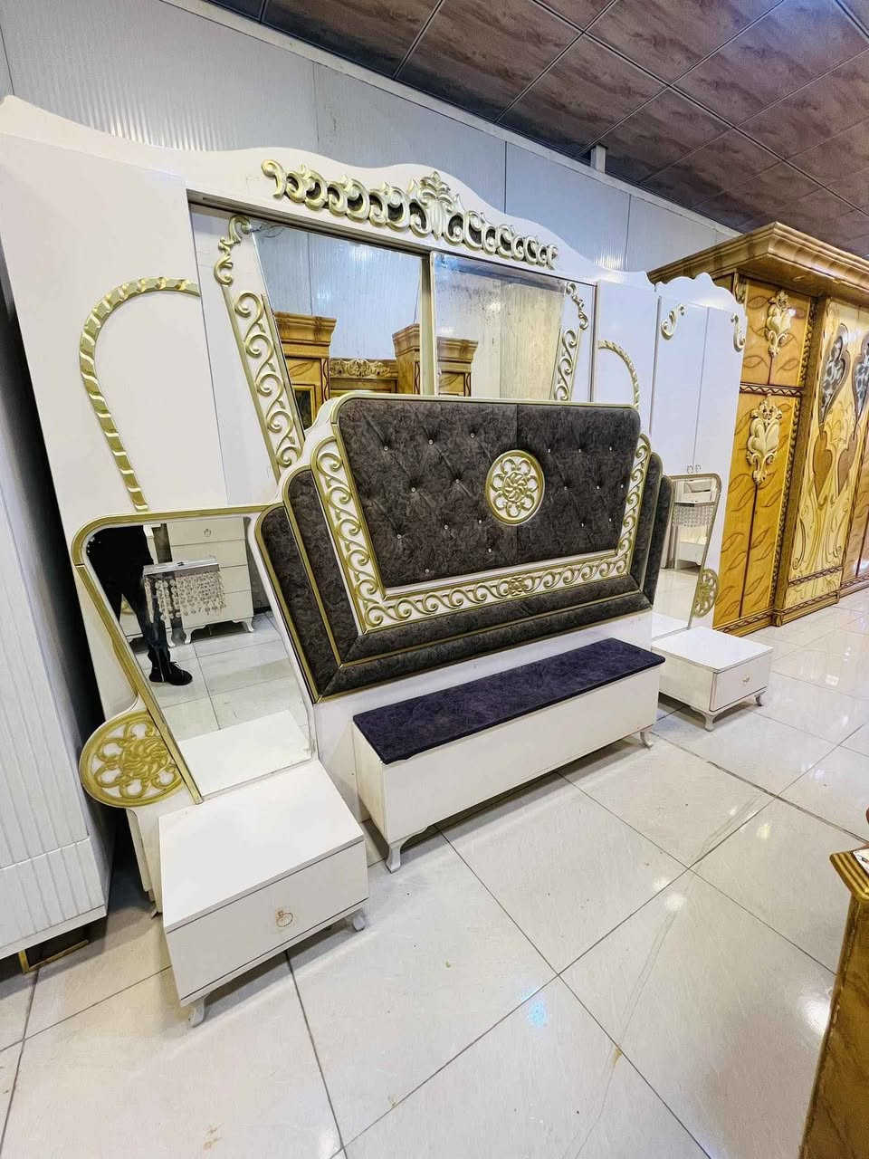 غرفة. تركي.  مودرن ثقيل. لون مميز. ١٠قطع. كوالتي. عالي 800 واصل. كول مناطق بغداد بغداد, العراق


**إذا كنت صاحب هذا الإعلان وتريد حذفه لأي سبب، رجاءا أرسل رسالة إلى الدعم الفني**