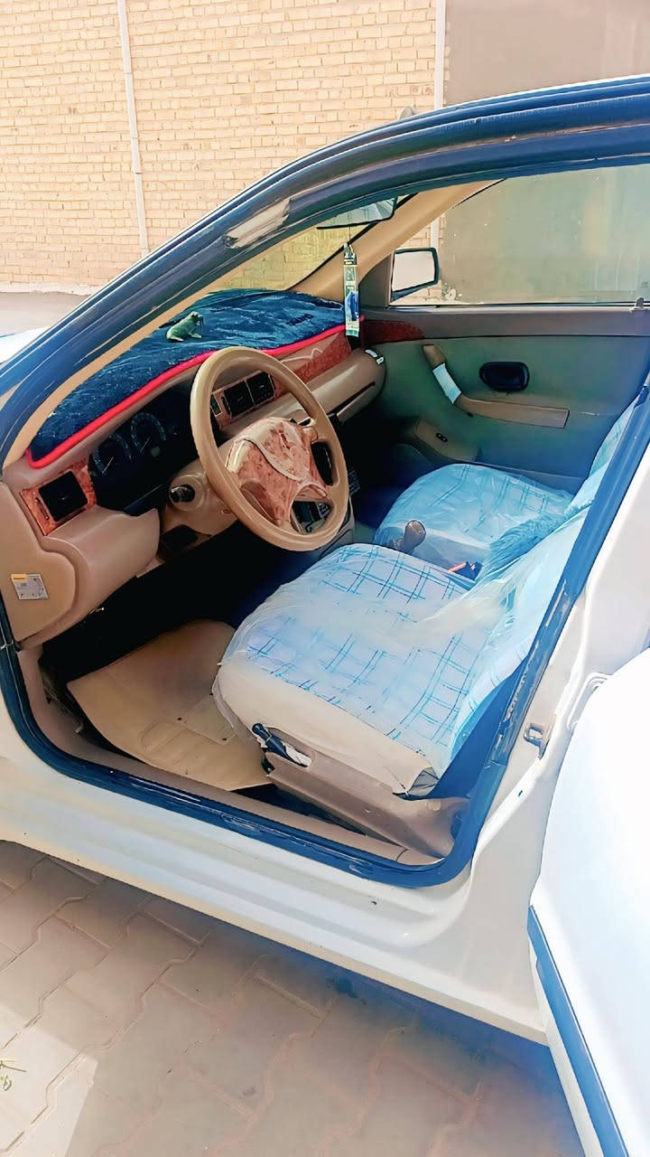 سمند للبيع 
موديل 2010 رقم مثنى انكليزي مميز مكينه وكير مكفولات كهربائيات كلها شغاله نضام منضومه بريك جديد تخم تاير دوشمه جديد بيها طخه بخشم الجاملغ لايسر والباقي مكفول مكانها السماوه السعر 36  ***********
