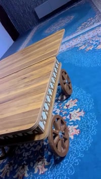 هه ولير • طاولة • ديكور