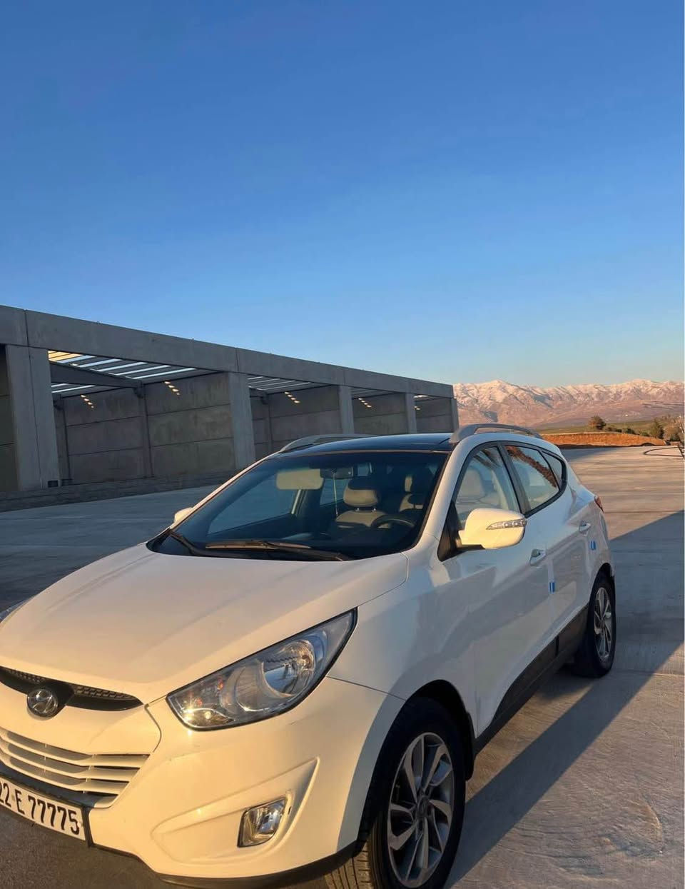 تيكسون
موديل 2010
بئ سبغ
رقم و سنوي جديد سيارة زوور خاوينه هه م تشت ب شه رت 
هيج نوقسانيه ك نيه 
280 هزار روشتوه
غه رامه 380 هه زار
سعر 133$ كه ميك مه جال 
عنوان ئاكرئ
((..***********..)) دهوك, العراق
