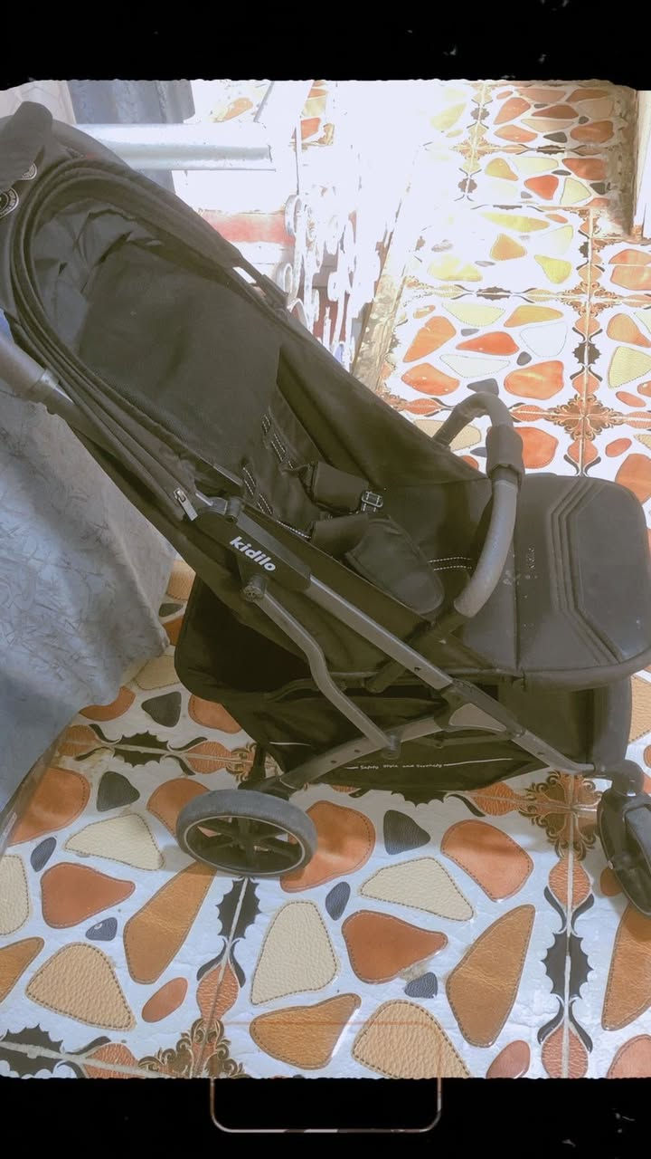 للبيع عربانة فول نظافة رايديهة ب90 والسيارة جدا نظيفة شغالة فقط لايت واحد نيشتغل وبيهة ريمونت رايديهة ب90 بيهن مجال للشراي المكان شارع فلسطين


**إذا كنت صاحب هذا الإعلان وتريد حذفه لأي سبب، رجاءا أرسل رسالة إلى الدعم الفني**