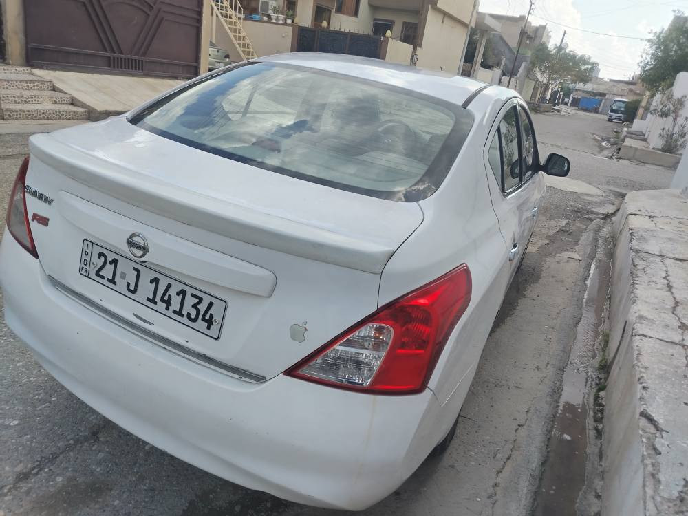 نيسان صني موديل 2012بدون صبغ سنوية والرقم جديد مكان سيارة كركوك قادسيه شراي خابر *********** سعر 83سياره كلين كركوك, العراق

