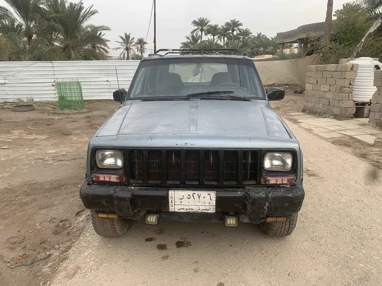 سلام عليكم سياره جيب موديل 1999 للبيع مكينه وكير ديفور السعر 40او بيها مجال مكاني السماوه ***********
