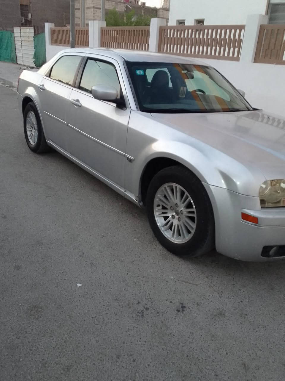 السلام عليكم.
سيارة للبيع اوباما 2008 وارد امريكي  مصبوغة صبغ عام بدون حادث .
العنوان البصرة 
السعر 85 ورقة
***********
